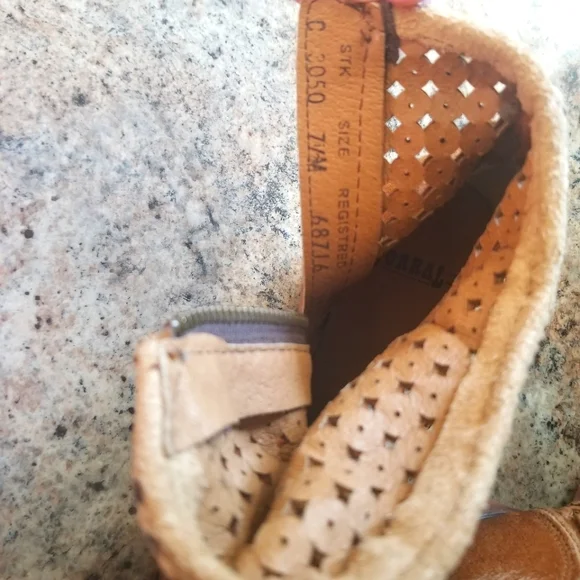 Corral Booties, 7.5 - Picture 4 of 4
